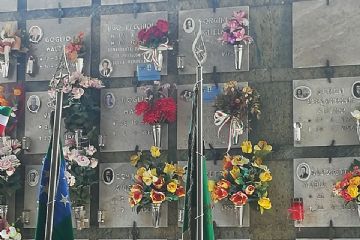 Commemorazione dei caduti, omaggio a Maria Riva e Titala
