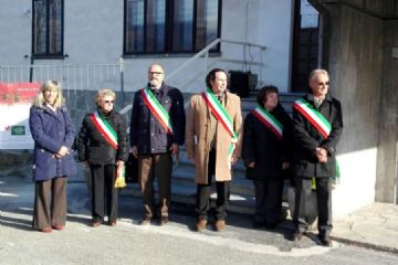 Sale aspetto, Presidio Farmaceutico, Ambulatorio Medici, Infermeria, CUP  prenotazione visite e trasporto pazienti con Bus comunale e Autista abilitato